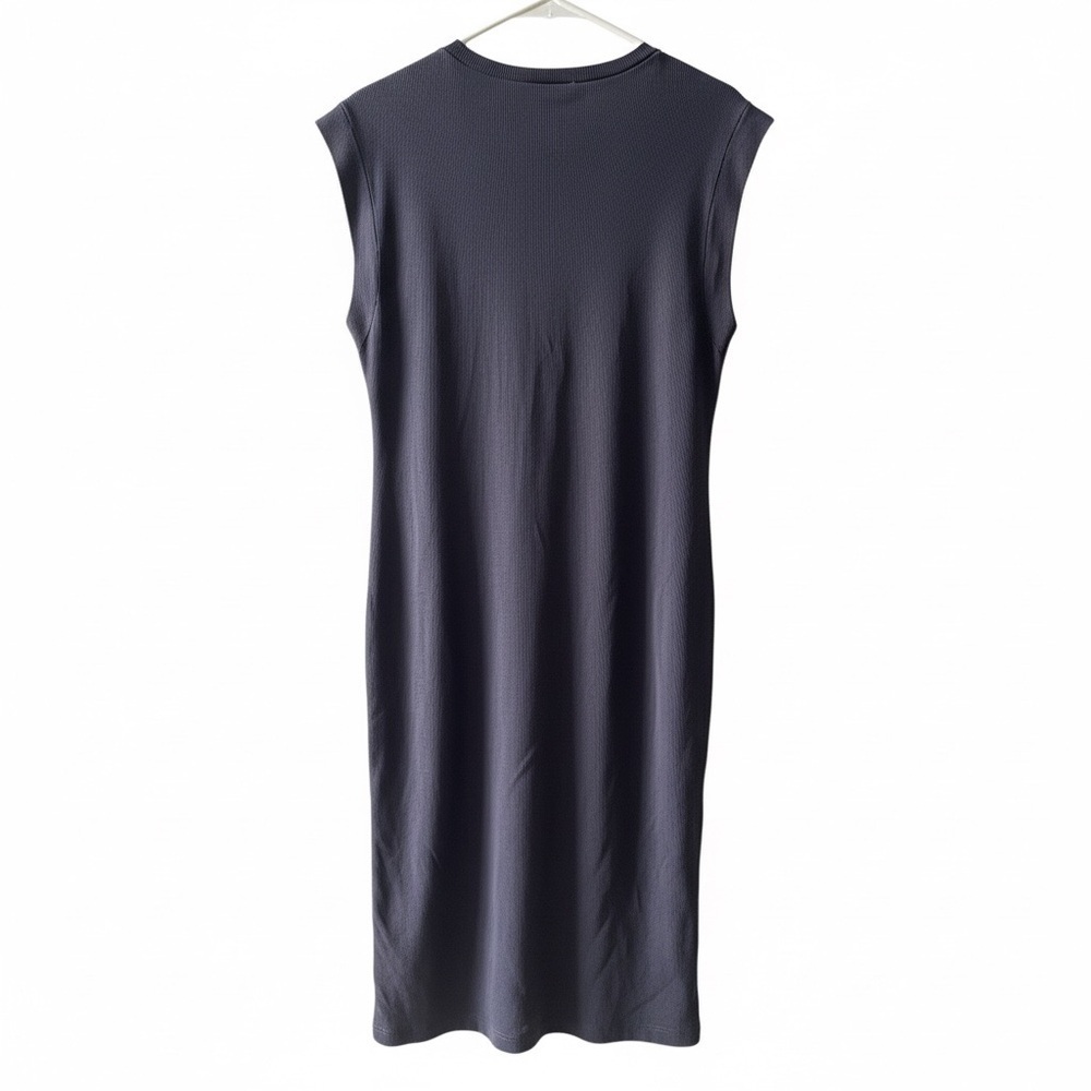 Zara Elegant Sleeveless Midi Dress in Purple-Small (can fit medium, runs big) - Picture 5 of 6
